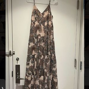 Express Tiered Paisley Maxi Dress NWT GORGEOUS! Size small